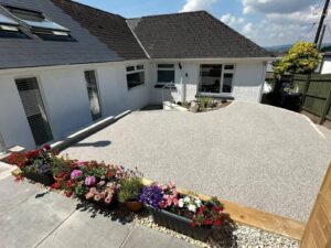 Moonlight Frost resin courtyard patio in an enclosed back garden