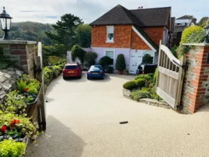 House with new resin bound driveway and parking area, Salcombe estuary